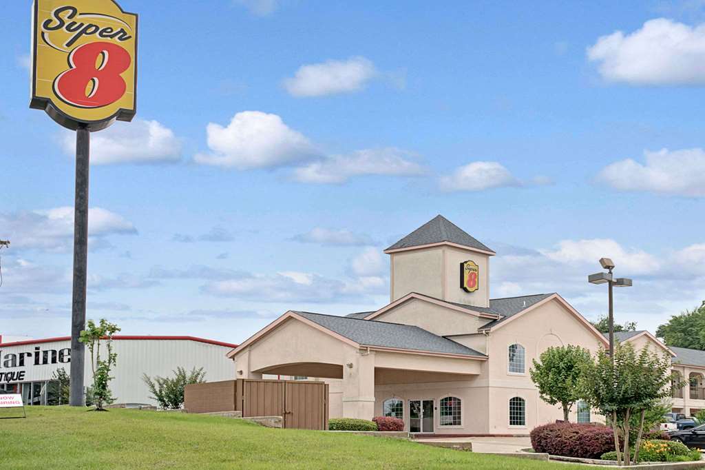 Super 8 By Wyndham Montgomery/ Conroe Motel 2*